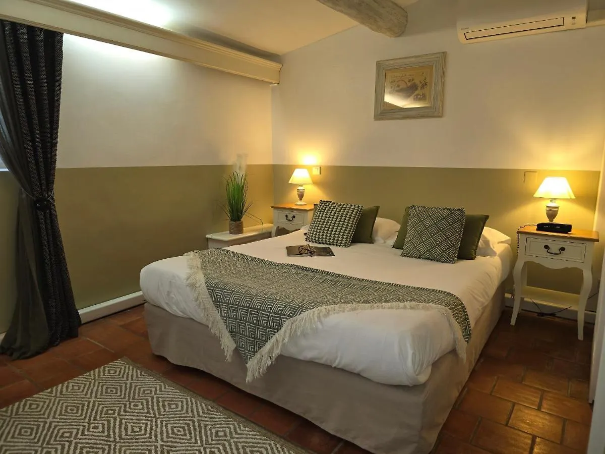 ***  Hotel Mas De Cure Bourse France