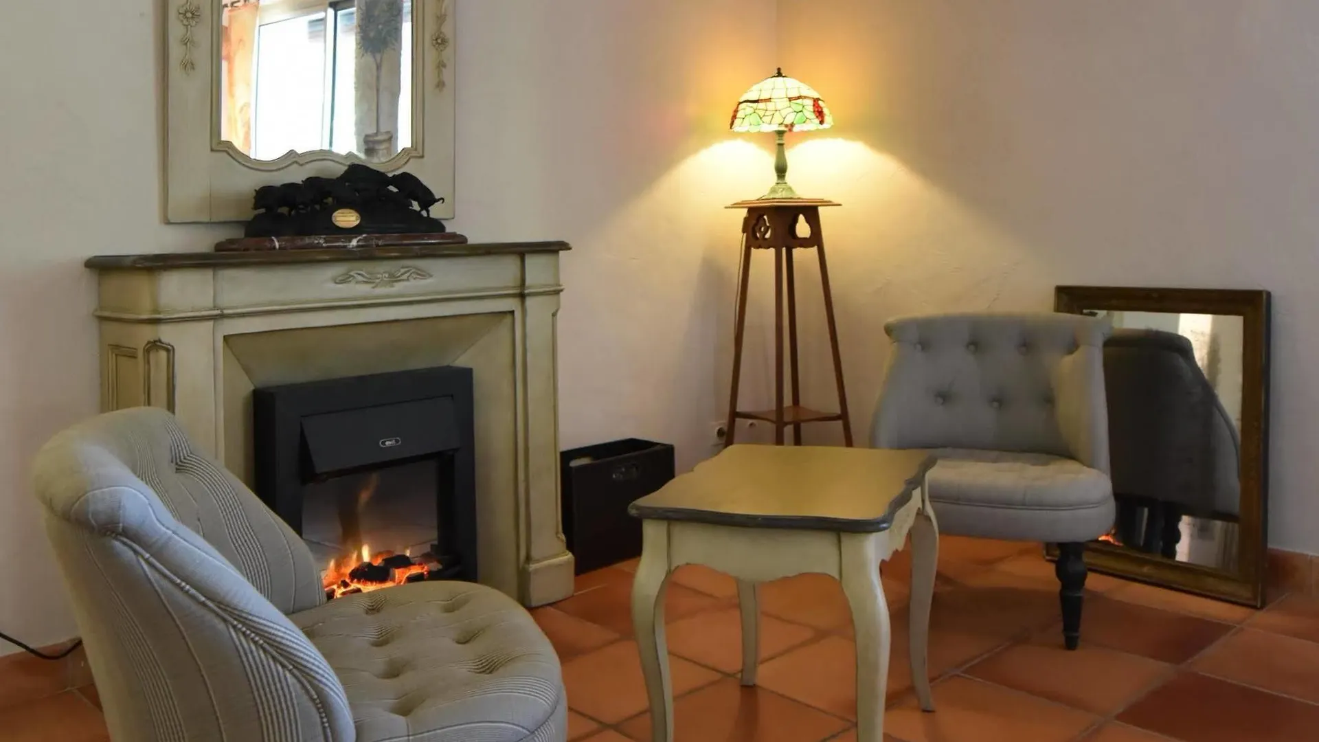 Hotel Mas De Cure Bourse LʼIsle-sur-la-Sorgue